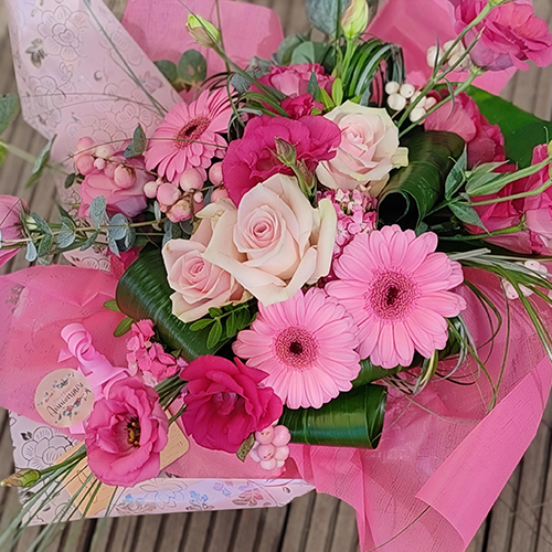 Bouquet en poche d'eau camaïeu de rose